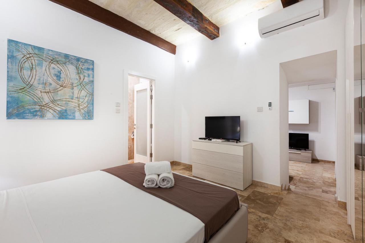Designer Home With Comfy Sofa In Central Valletta By 360 Estates Eksteriør billede